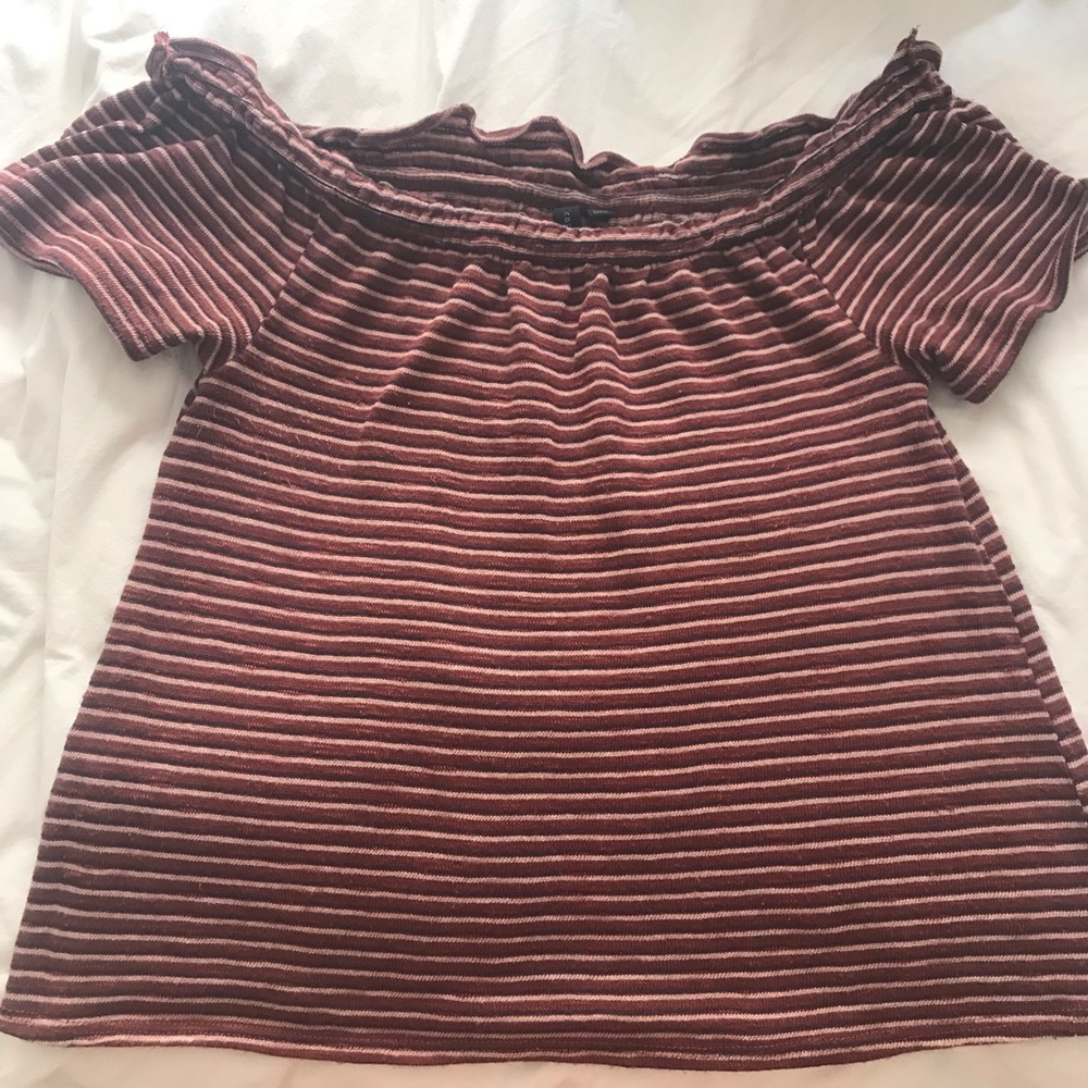 Knot Sister’s off the shoulder top